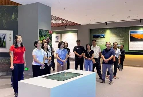 臨滄市總工會(huì)組織參加茶產(chǎn)業(yè)發(fā)展區(qū)域第二次交流活動(dòng)